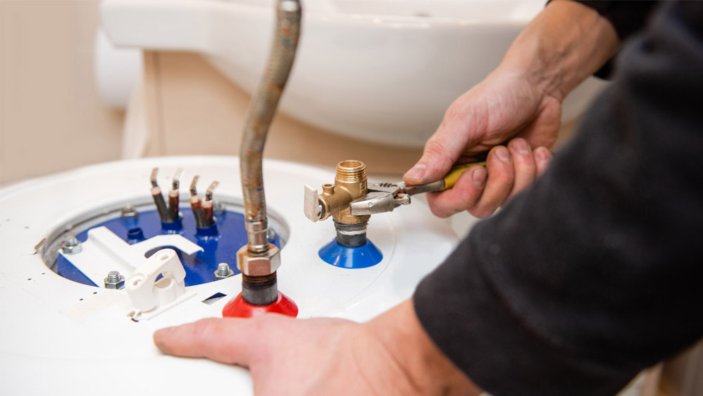 Water Heater Maintenance in Casa Blanca